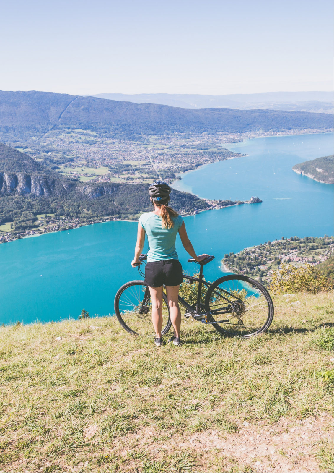 Vélo cycliste Col de la Forclaz Annecy - Accueil Location Nomad Bike Vélo cycliste Col de la Forclaz Annecy - Accueil Location Nomad Bike